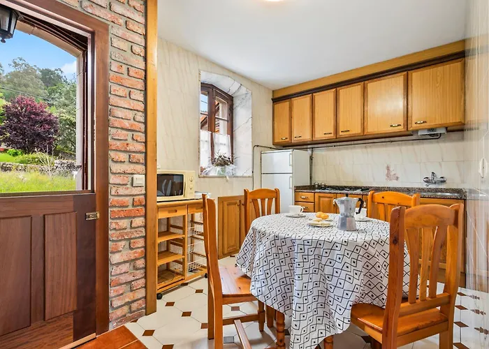 Casa Marcos Casa rural Andrín